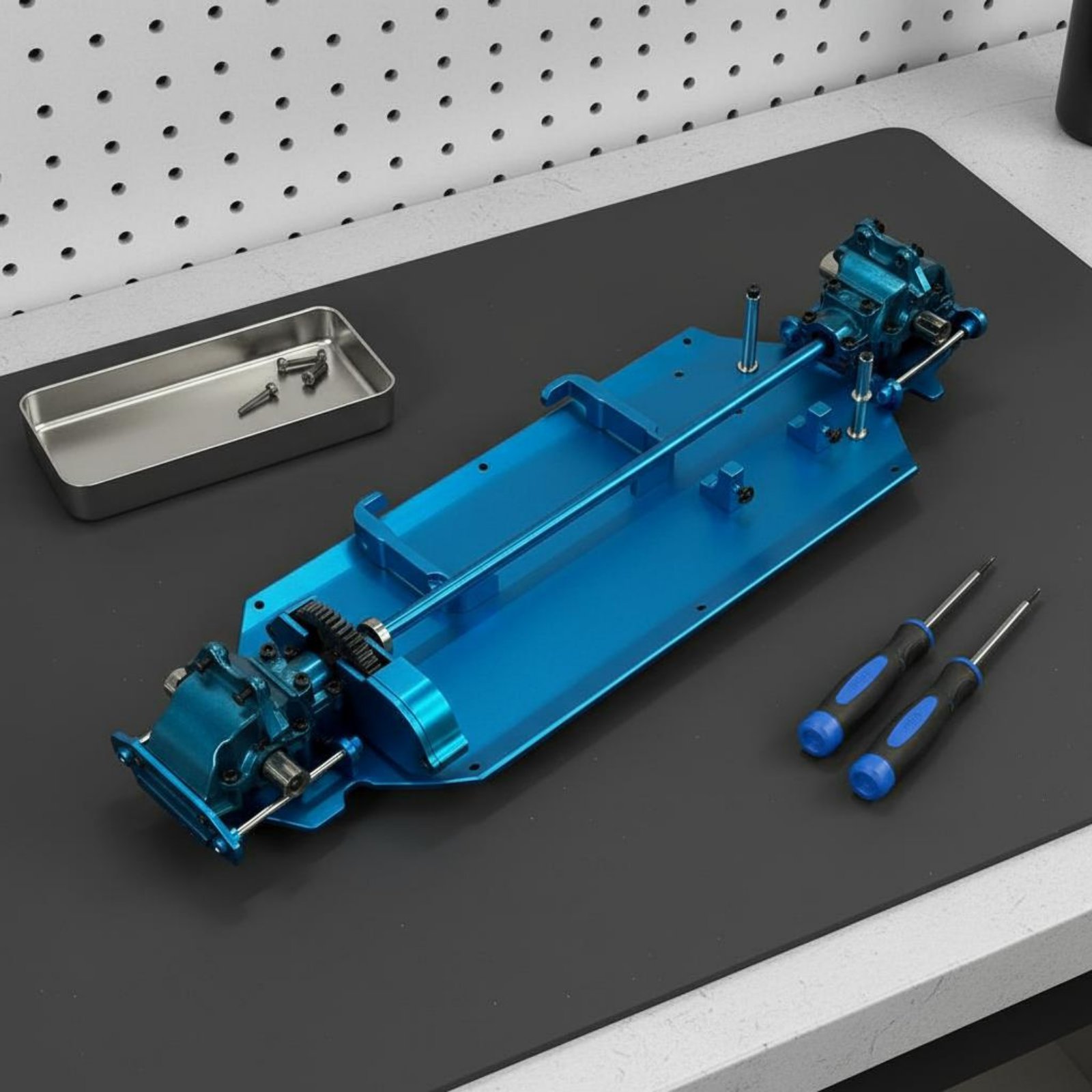 طقم ناقل حركة سيارة بمقياس 1/1 - مراجعة Rc Hobby Kit وسعره